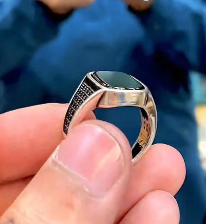 The Elegant Black Ring