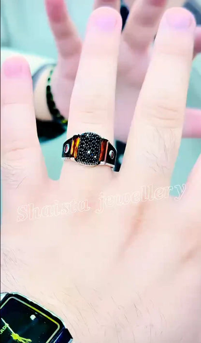 The Rich Black Ring